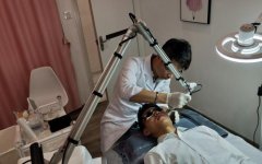 熱門進(jìn)口激光掃斑機(jī)器多少錢一臺(tái)？美容祛斑機(jī)器設(shè)備價(jià)格大概多少錢